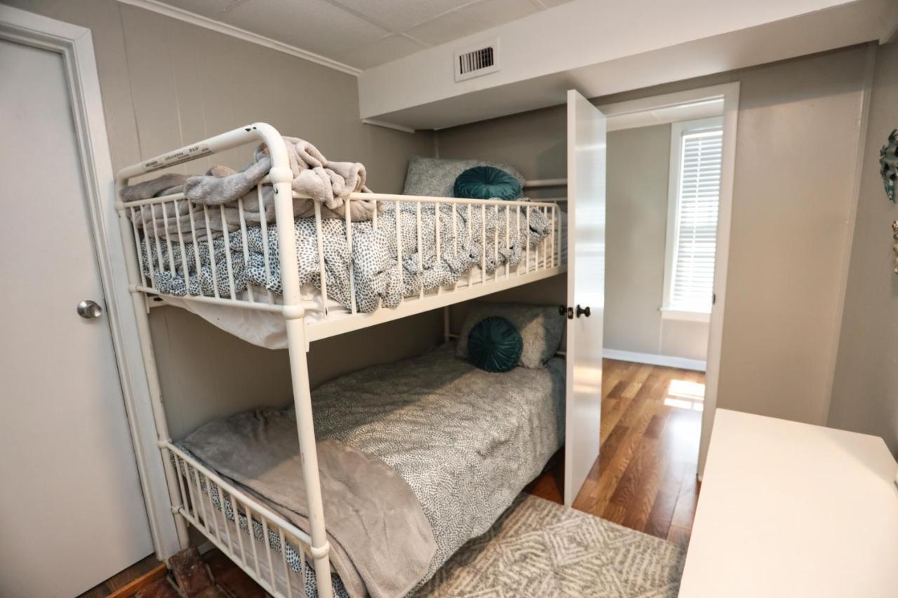 Heart Of Galveston Stylish Apt Near Attractions Eksteriør billede